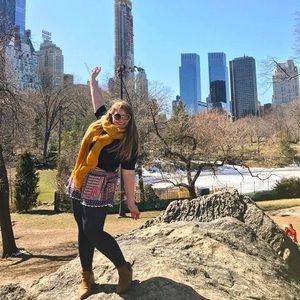 Meet your Posher, Perry